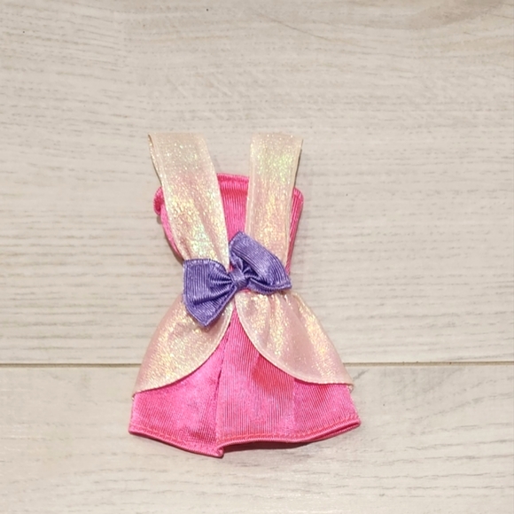 5/$20  1996 Barbie 6 Fashions Dress - Picture 3 of 4